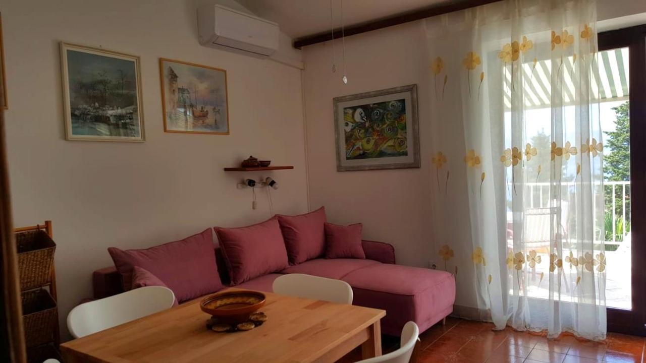 Apartments Mirjana Нови-Винодолски Экстерьер фото