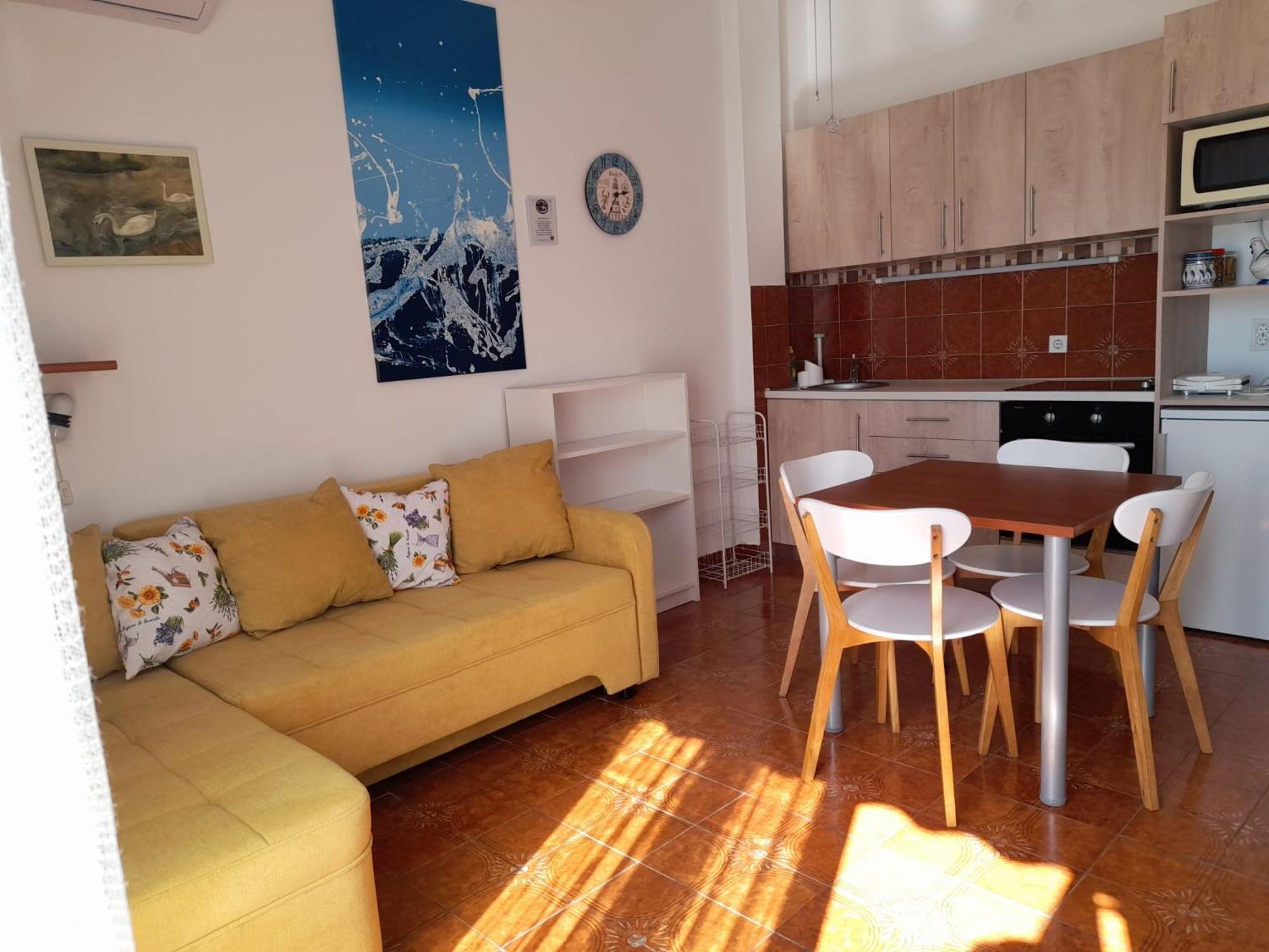 Apartments Mirjana Нови-Винодолски Номер фото